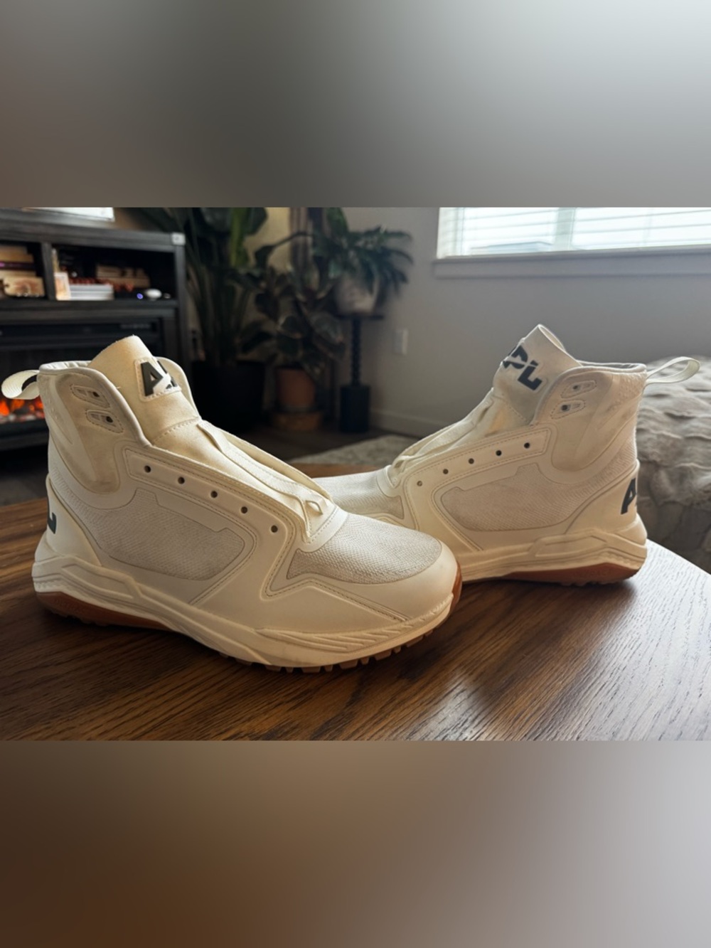 APL Men's TechLoom Defender
Size: 10 US | 43 UK